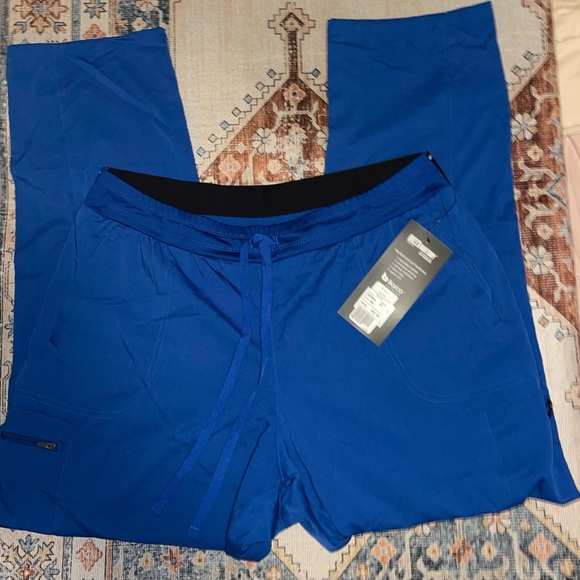 88) NWT GREY'S ANATOMY BYBARCO Spandex Stretch Kim Straight Leg Pant - Picture 2 of 16